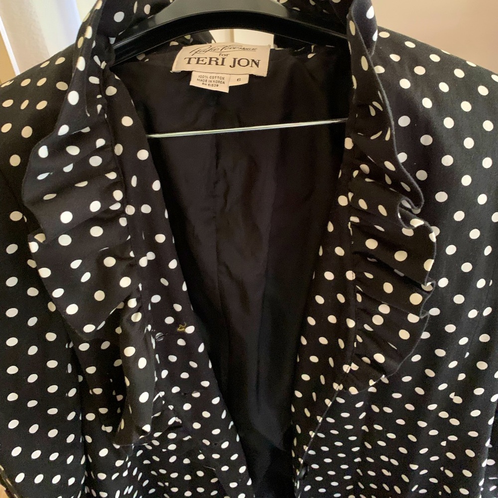 Rickie Freman for tery jon 2 piece size 6.